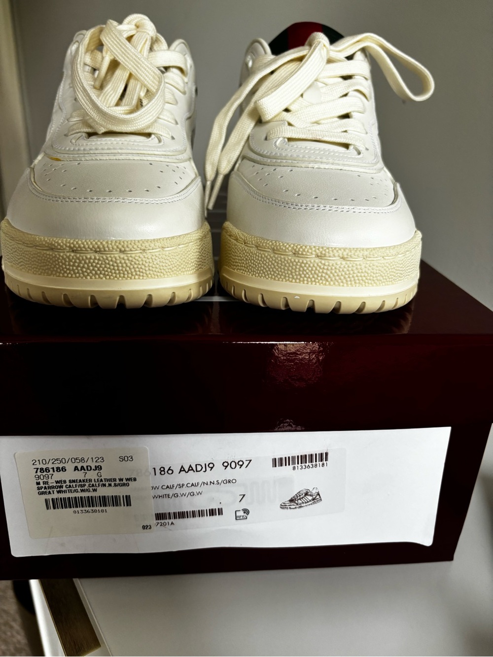 Gucci Re-web Leather Low-Top Sneakers - Picture 3 of 8